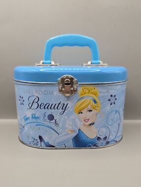 Disney Cinderella Tin Box Purse 2012 Ballroom Beauty Playtime Collectible Makeup